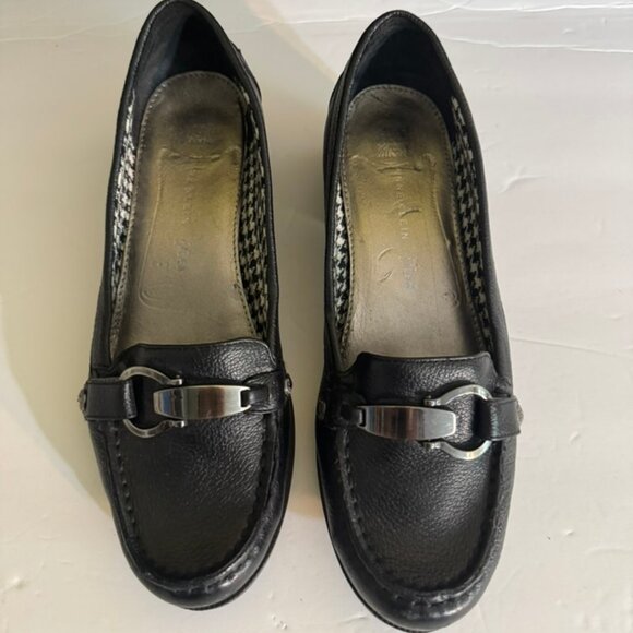 Anne Klein Iflex AK DAGNEY Black Slip on Loafers Silver Accent Buckle Sz 7.5 - Picture 1 of 7